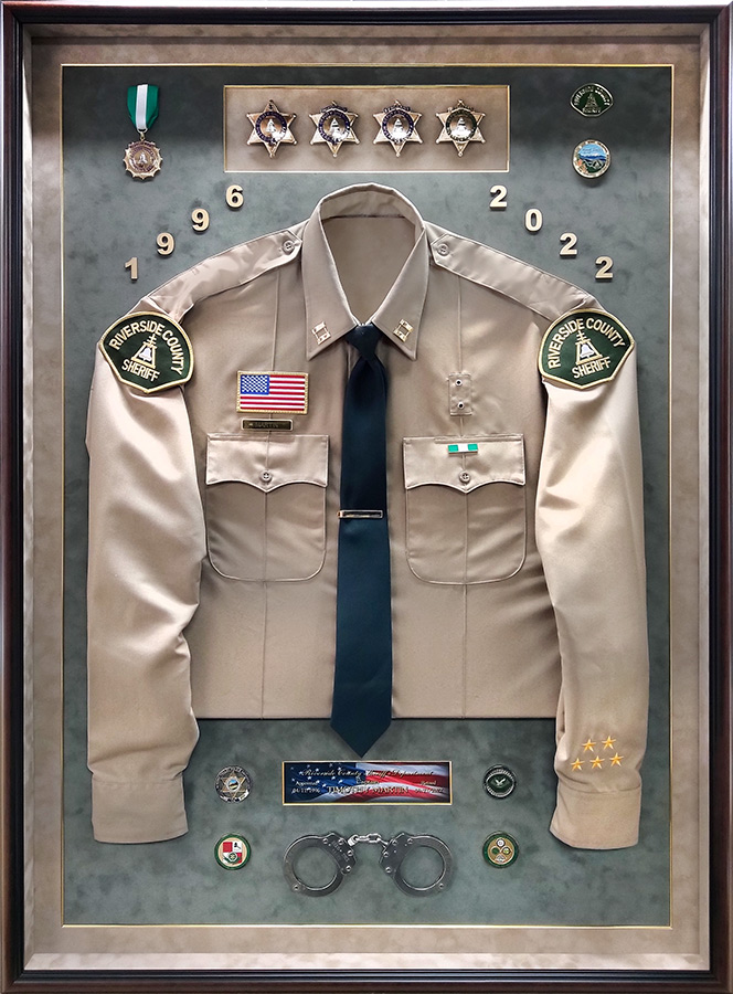 Uniform Framing from Badge Frame